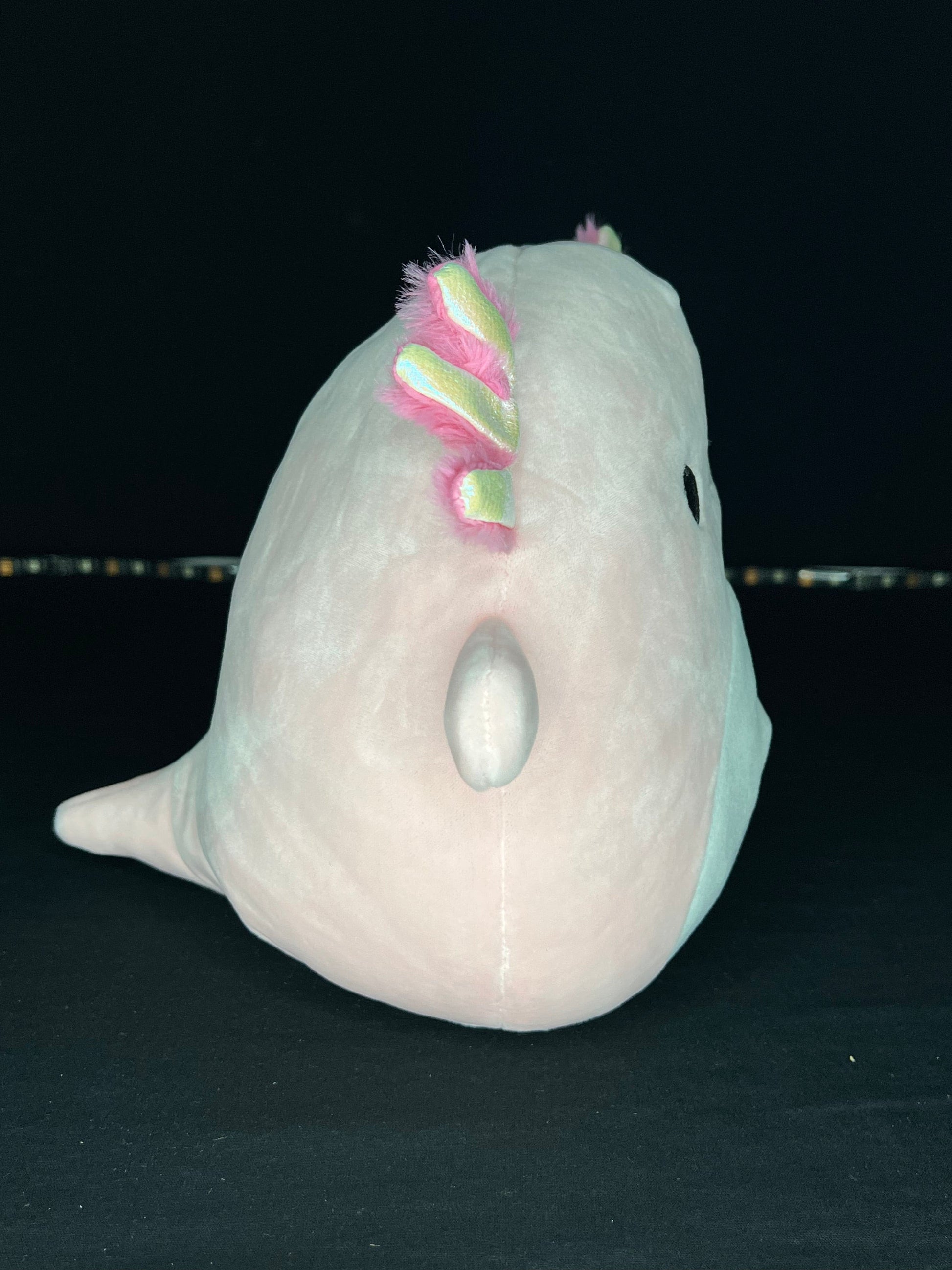 Squishmallow 8” Archie the Axolotl.