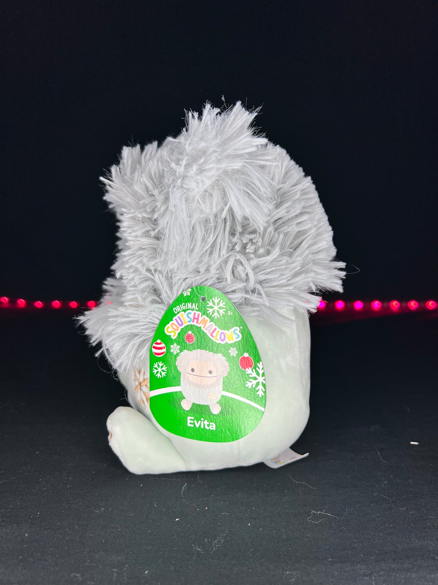 Squishmallow 7.5” Evita the Bigfoot