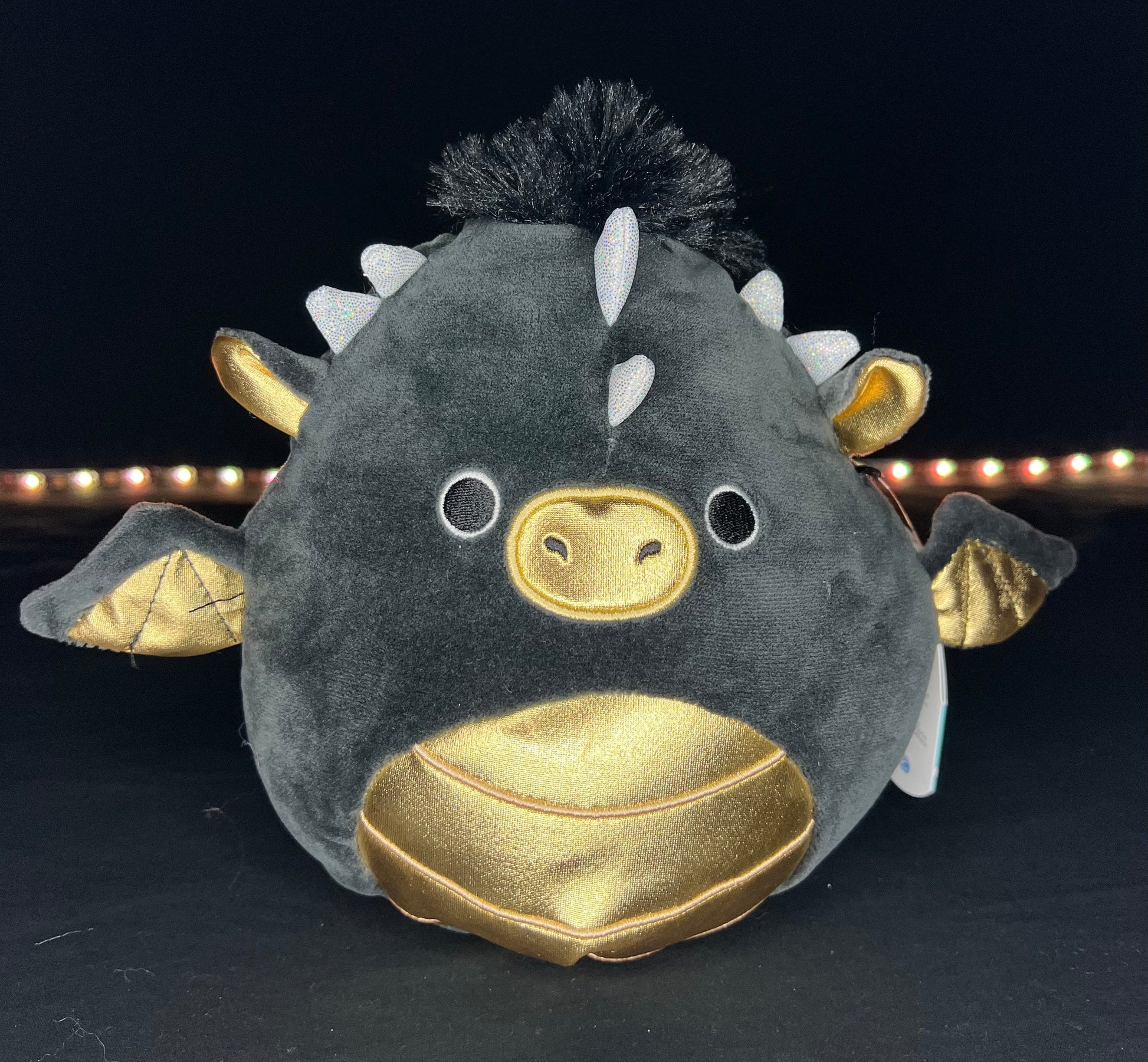 Squishmallow 8” Luxmen the Dragon.