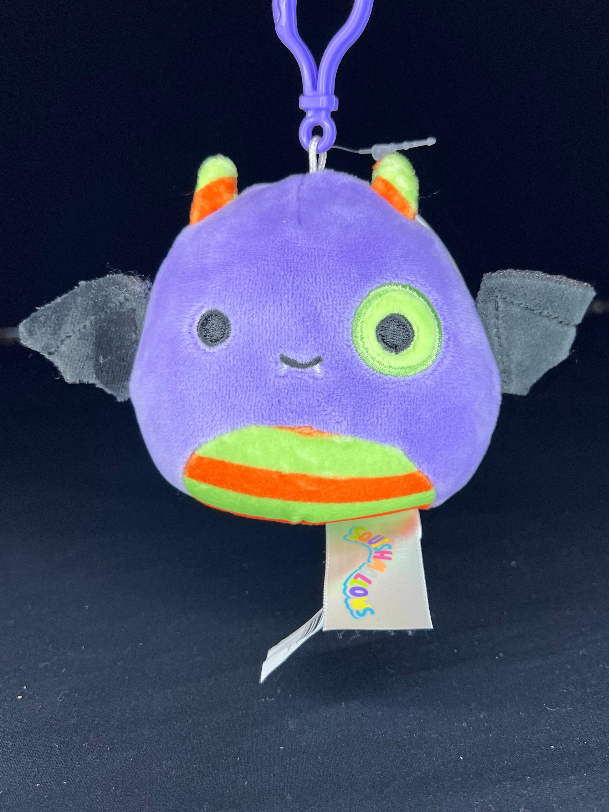 Squishmallow 3.5” Blaze the Bat Clip On.