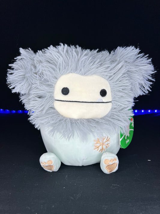 Squishmallow 7.5” Evita the Bigfoot