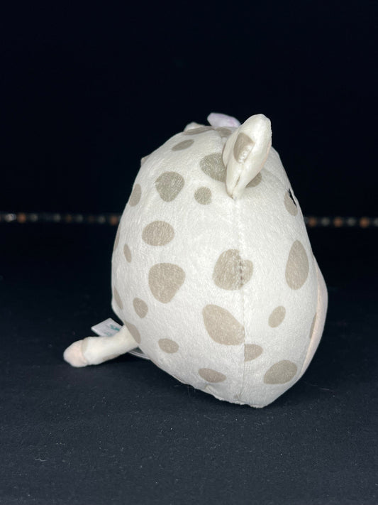Squishmallow 4.5” Rosie the Pig.