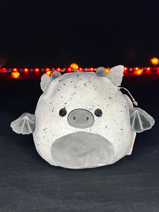 Squishmallow 4” Gio the Gargoyle.