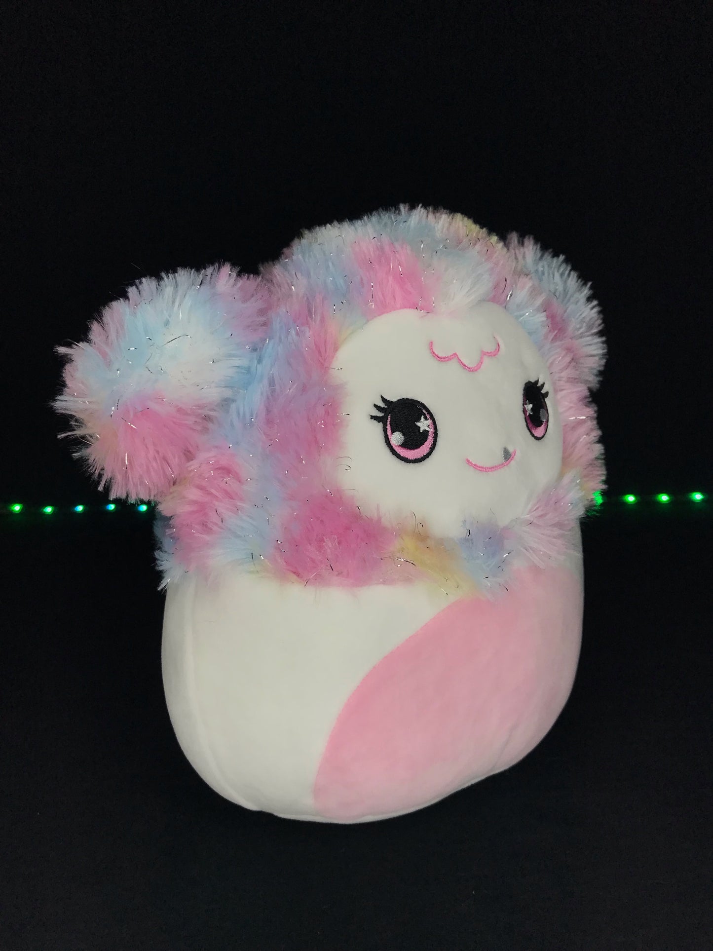 Squishmallow 8" Scented Amare the Yeti