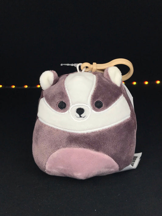 Squishmallow 3.5" Mita the Badger Clip