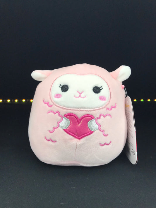 Squishmallow 5” Lala the Lamb